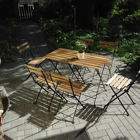 Bloomyapartment