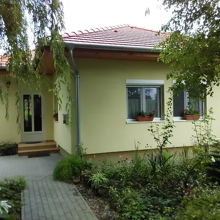 公寓 Bloomyapartment