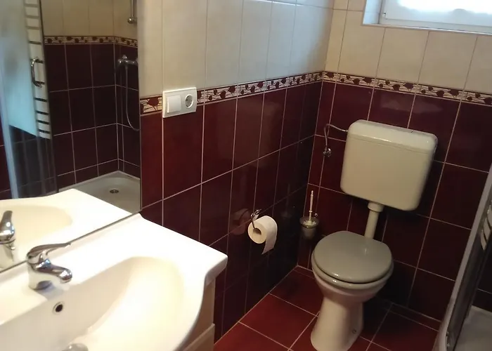 Bloomyapartment Apartman *